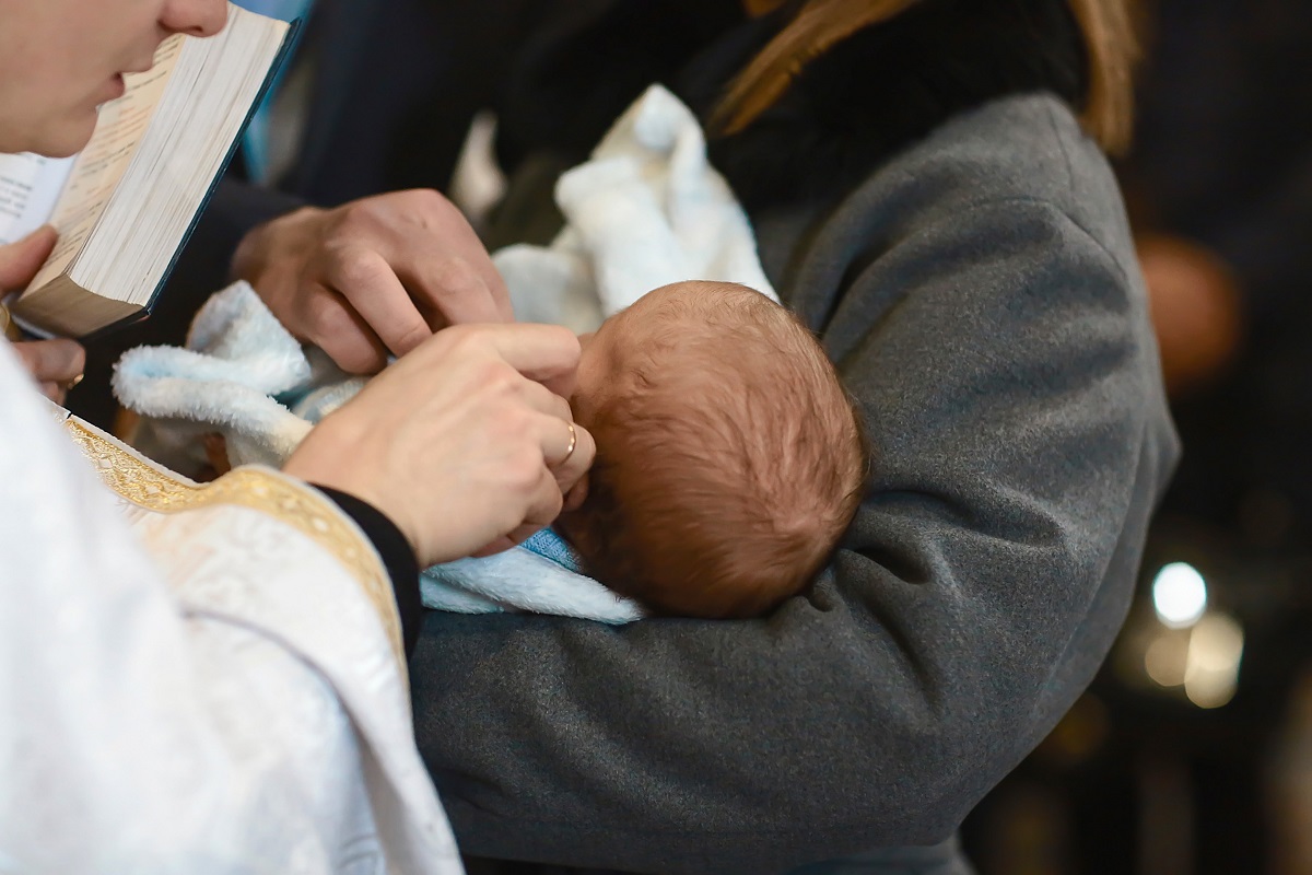 Médaille de baptême : comment choisir ce cadeau incontournable ?